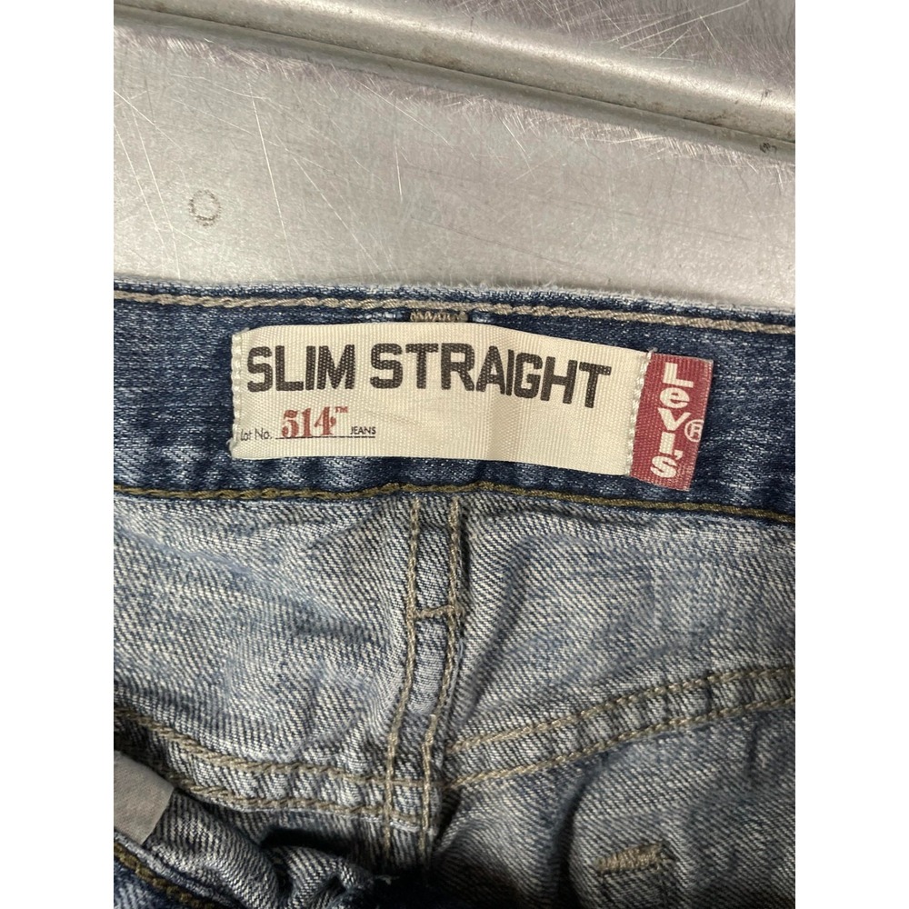 VTG Levis 514 Jeans Mens 31X32 Blue Medium Wash Denim Slim Straight 100% Cotton - Picture 6 of 16
